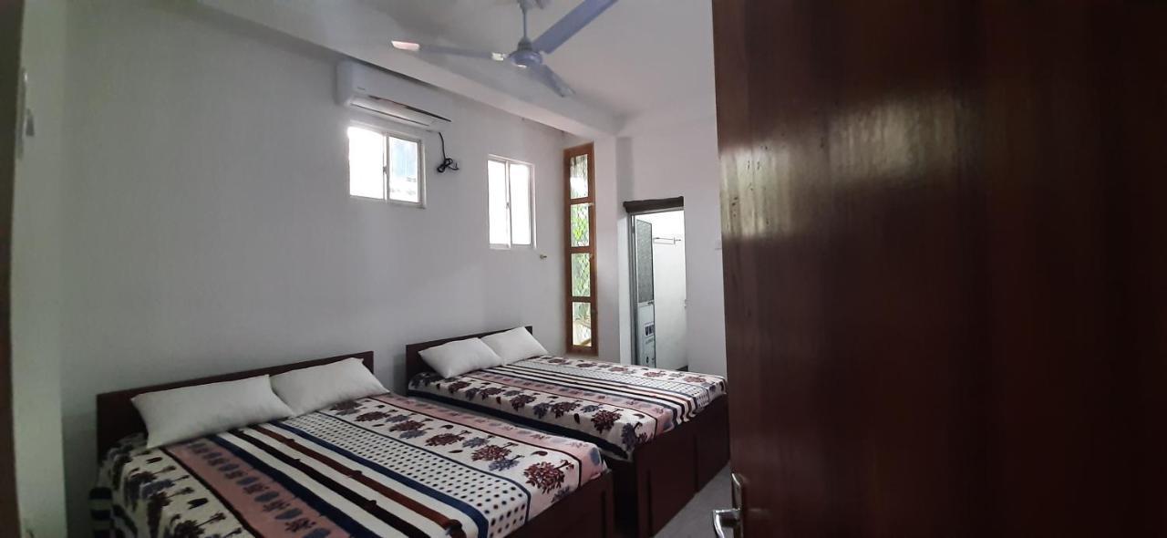 Mangohut Joy Apartamento Anuradhapura Exterior foto